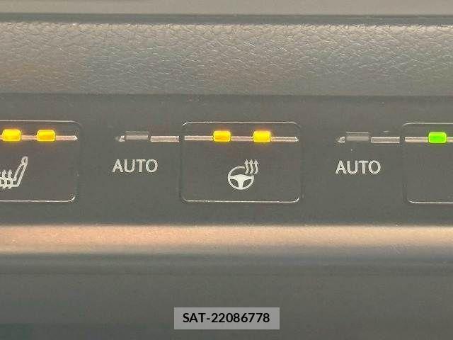 Lexus UX 2022-03 8074418-5