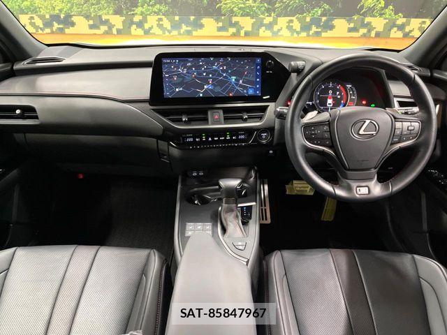 Lexus UX 2023-11 8074417-1