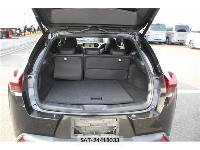 Lexus UX 2023-01 8074416-17