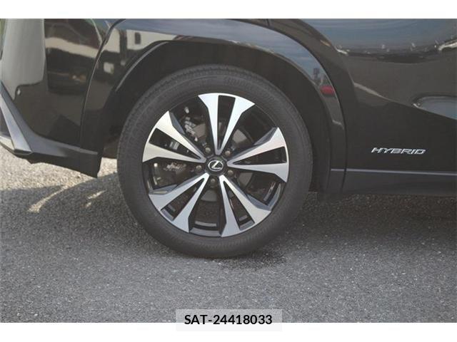 Lexus UX 2023-01 8074416-23