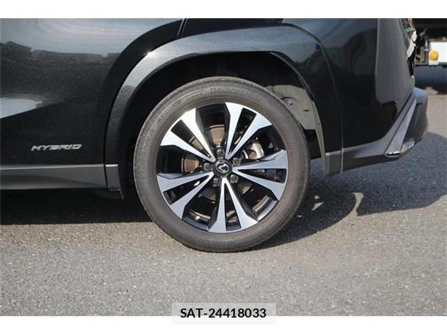Lexus UX 2023-01 8074416-24