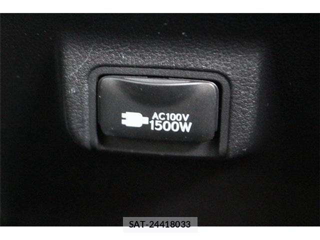 Lexus UX 2023-01 8074416-3