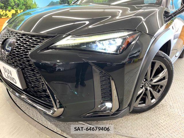 Lexus UX 2019-02 8074419-11