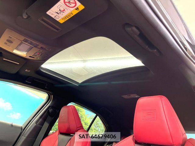 Lexus UX 2019-02 8074419-3