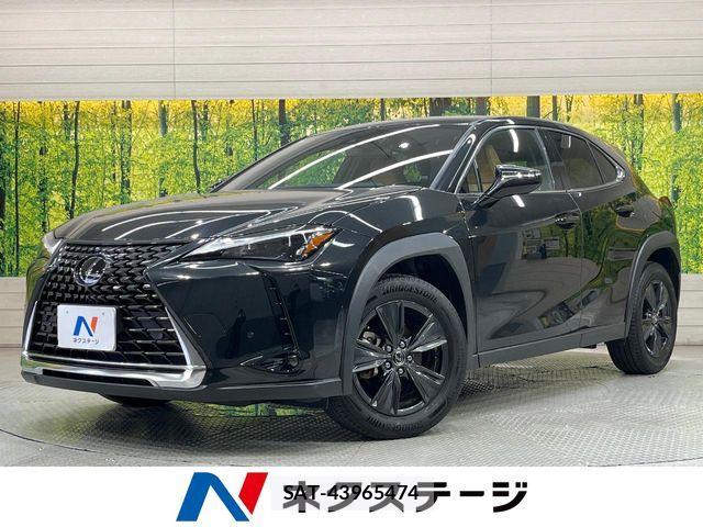Lexus UX 2023-09 8100225-0