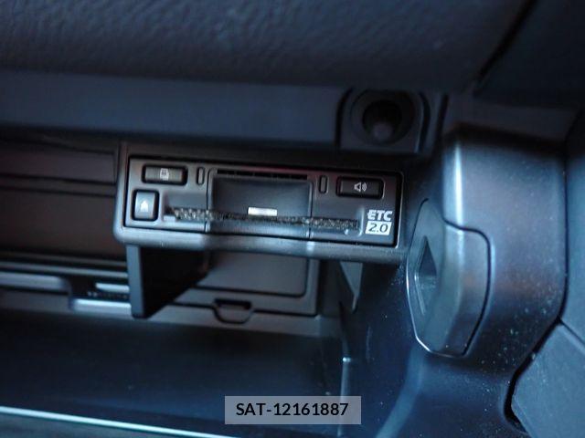 Lexus UX 2022-08 8100224-21
