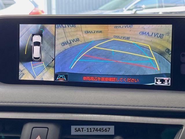 Lexus UX 2021-09 8100226-4