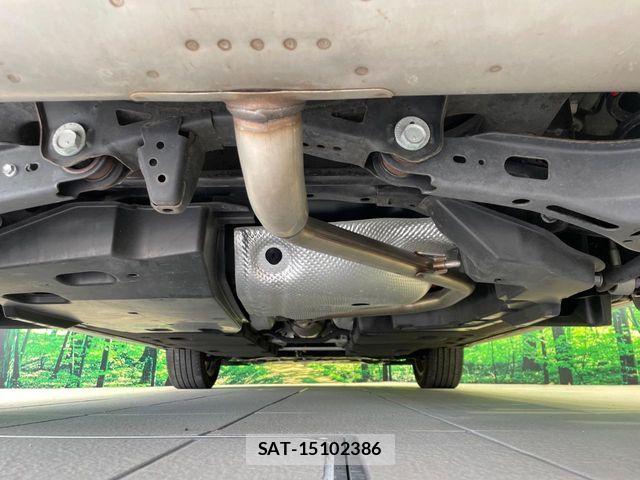 Lexus UX 2021-03 8131071-18