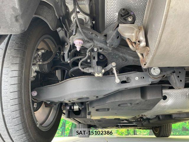 Lexus UX 2021-03 8131071-19