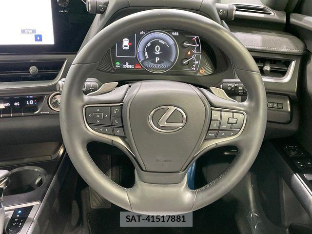 Lexus UX 2023-06 8158715-11