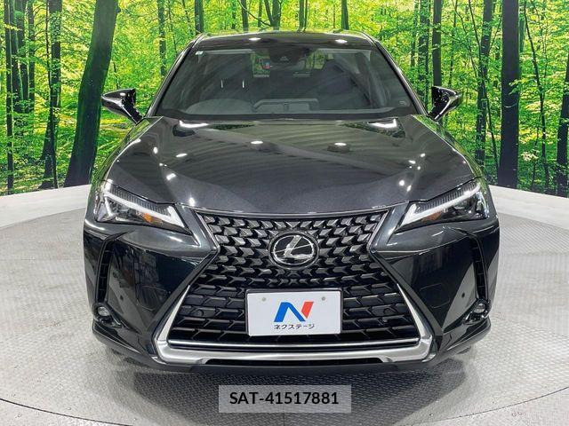 Lexus UX 2023-06 8158715-14