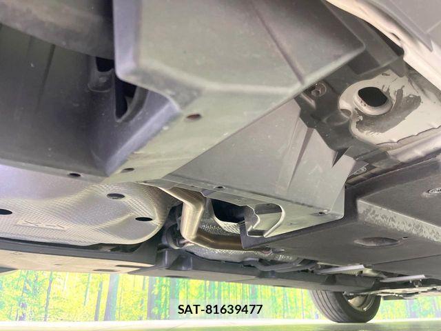 Lexus UX 2020-05 8208475-17