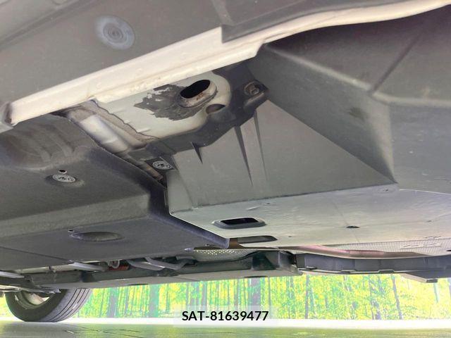 Lexus UX 2020-05 8208475-18