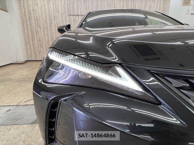 Lexus UX 2023-07 8208474-22