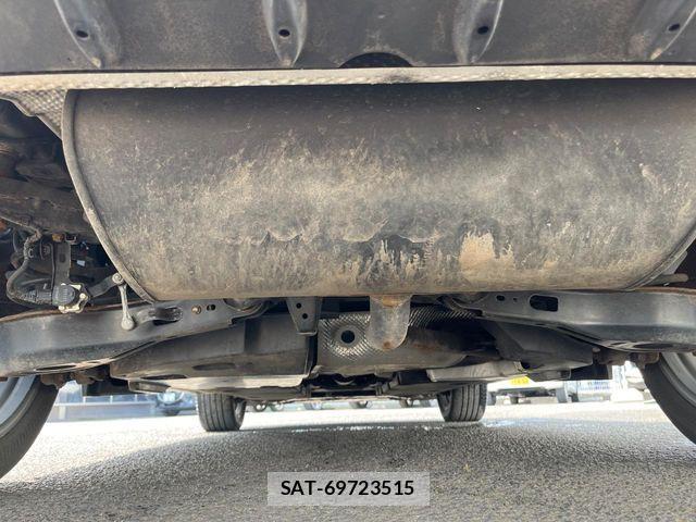 Lexus UX 2019-09 8208477-18