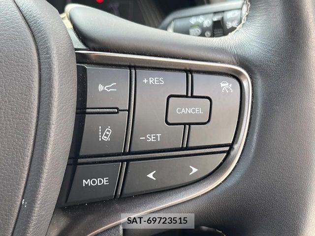 Lexus UX 2019-09 8208477-4