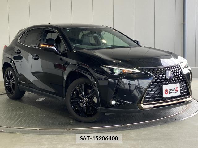 Lexus UX 2021-11 8230667-0