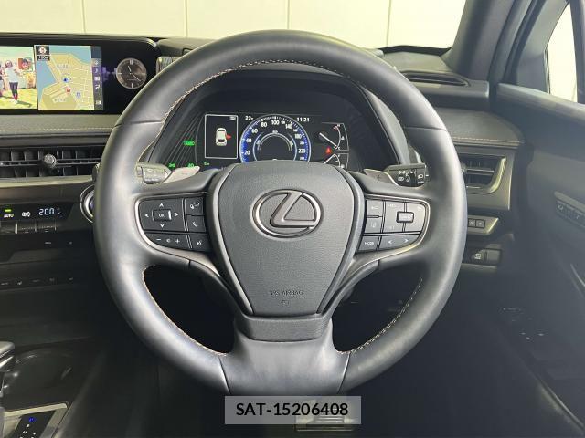 Lexus UX 2021-11 8230667-13
