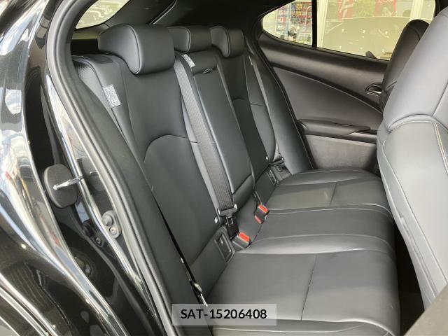 Lexus UX 2021-11 8230667-20