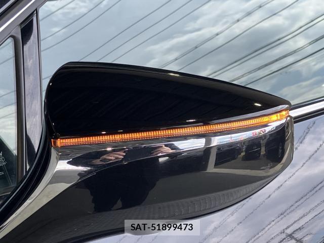 Lexus UX 2021-11 8230666-3