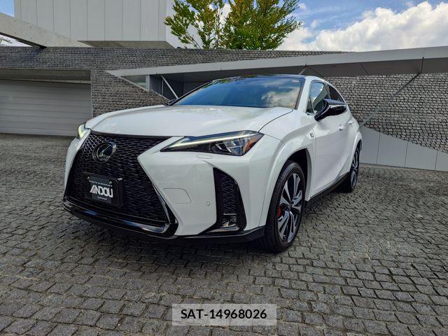 Lexus UX 2024-03 8245780-0