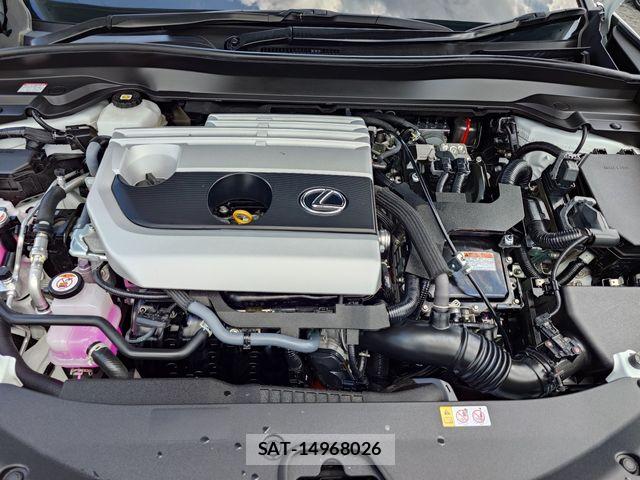 Lexus UX 2024-03 8245780-23