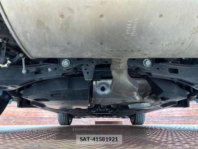 Lexus UX 2018-12 8245781-18