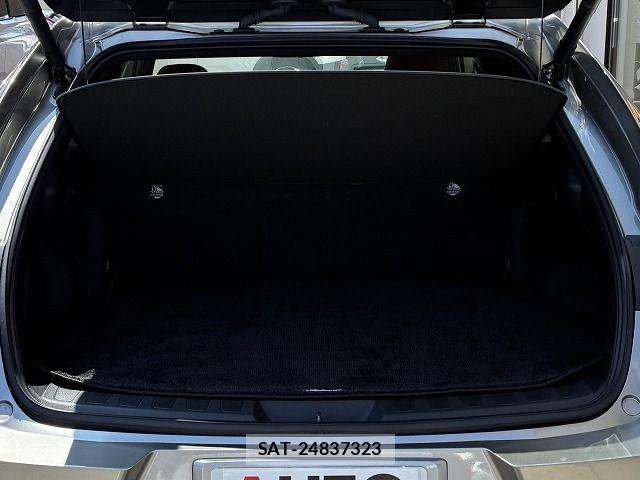Lexus UX 2023-12 8315241-29
