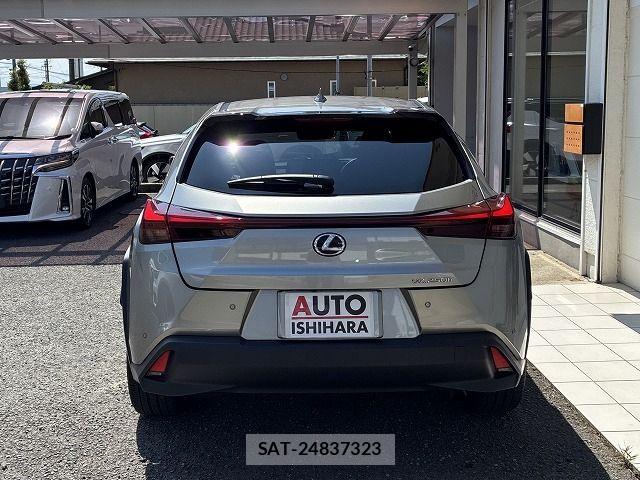 Lexus UX 2023-12 8315241-3