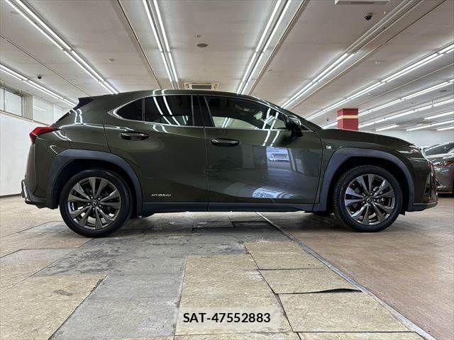 Lexus UX 2019-08 8315243-14