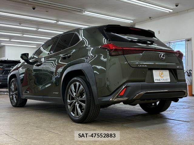 Lexus UX 2019-08 8315243-17