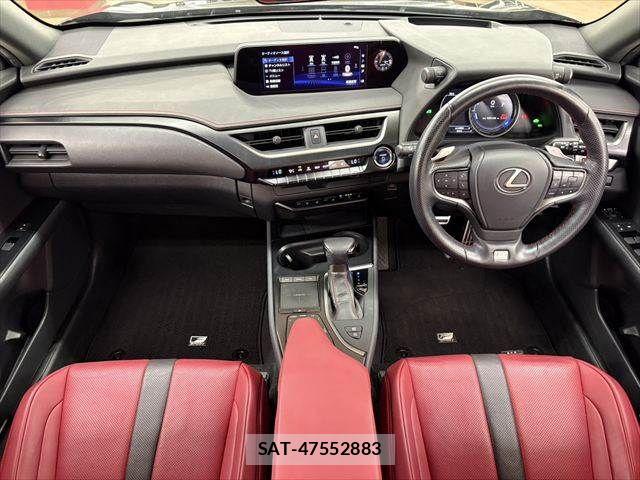 Lexus UX 2019-08 8315243-2
