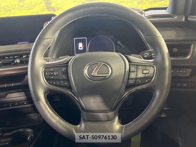 Lexus UX 2022-02 8315242-8