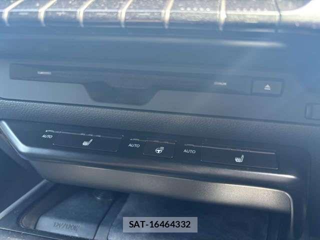 Lexus UX 2020-02 8315240-9