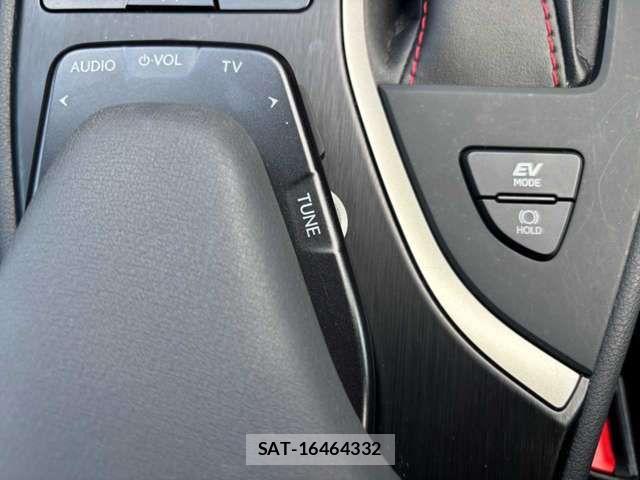 Lexus UX 2020-02 8315240-12