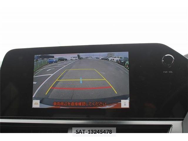 Lexus UX 2023-06 8336630-2
