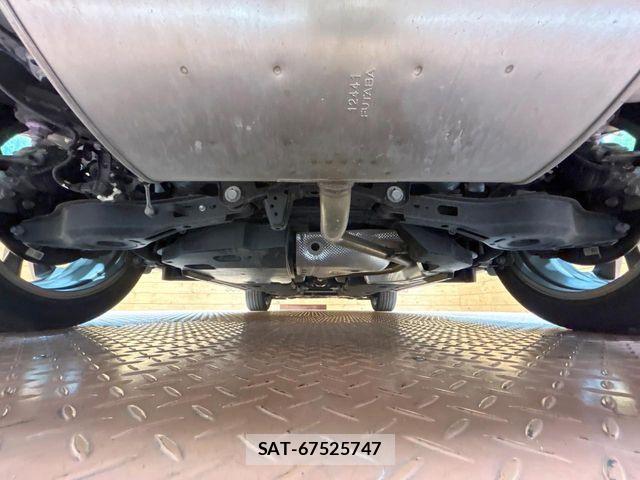 Lexus UX 2019-07 8336623-19
