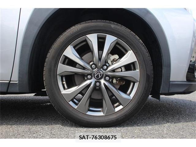 Lexus UX 2023-06 8336629-14