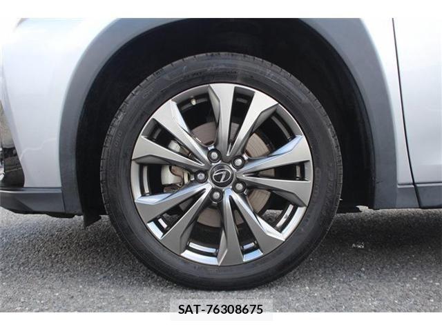 Lexus UX 2023-06 8336629-15