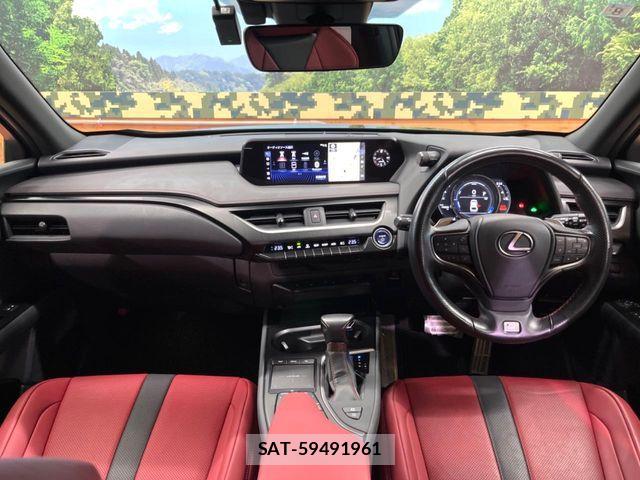 Lexus UX 2019-08 8336626-1