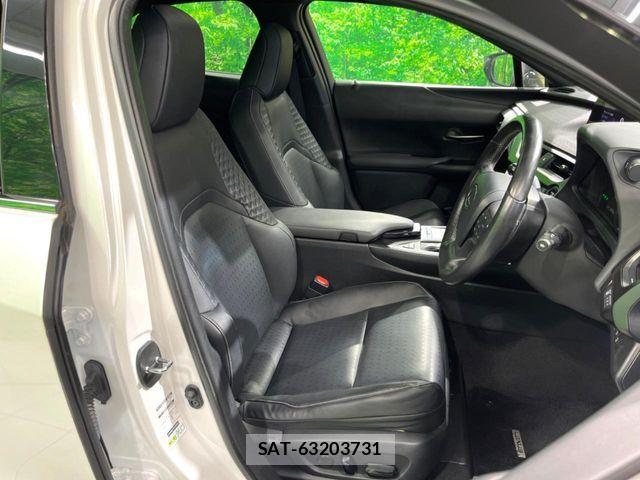Lexus UX 2020-03 8336632-9