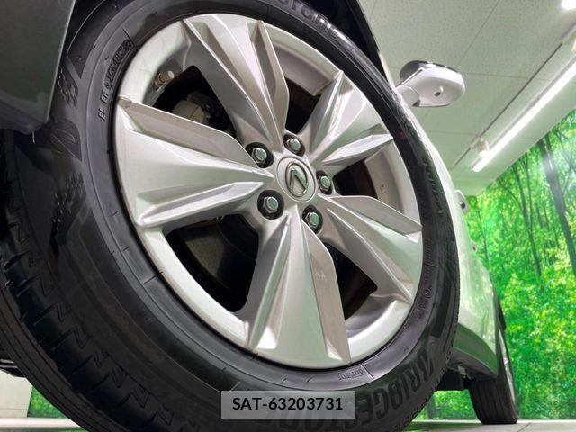Lexus UX 2020-03 8336632-14