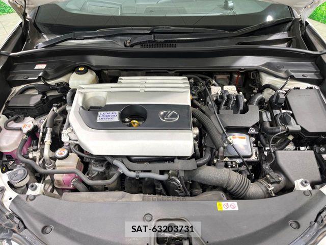 Lexus UX 2020-03 8336632-17