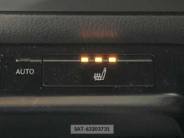 Lexus UX 2020-03 8336632-8