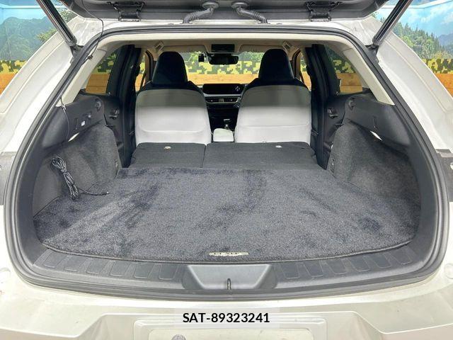 Lexus UX 2019-10 8336627-9