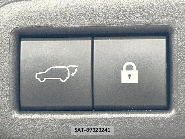 Lexus UX 2019-10 8336627-4