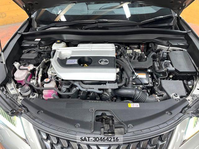 Lexus UX 2020-03 8336631-17