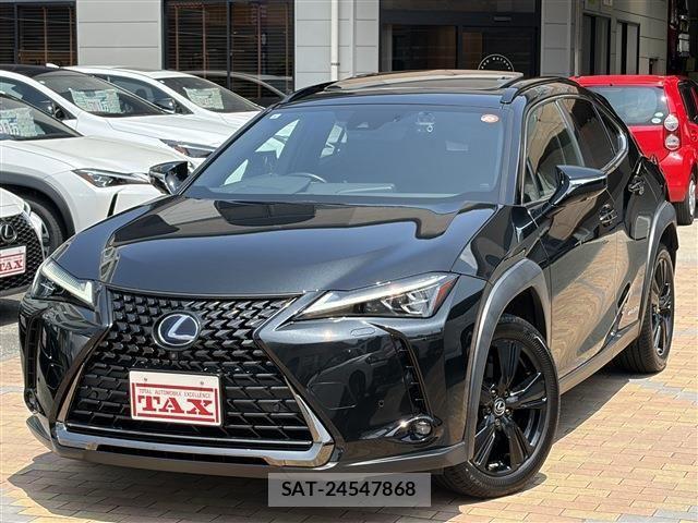 Lexus UX 2021-08 8354872-0