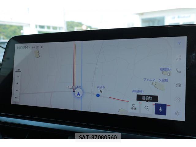 Lexus UX 2023-03 8354869-4