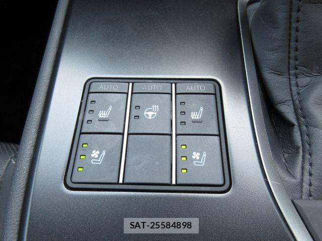 Lexus UX 2024-01 8366798-20